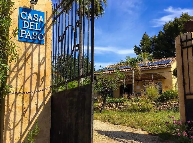 India En Casa Del Paso 샬레 알리칸테